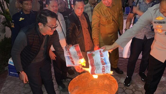Jelang Hari H Pemilihan, KPU Kota Gorontalo Musnahkan 54 Surat Suara yang Lebih  
