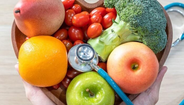 5 Buah-Buahan Merah Ini Ternyata Bisa Meningkatkan Kesehatan Jantung