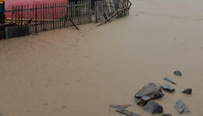 Hujan Deras Guyur Pohuwato, 10 Desa Terendam Banjir