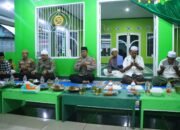 Kapolres Pohuwato Ajak Masyarakat dan Anak Pesantren Berbuka Puasa Bersama di Rumah Yatim Sumayyah
