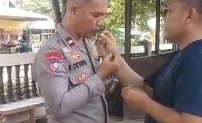 Waduhh, Ternyata Empat Polisi yang Dihukum Makan Rumput, Anggota Polsek Popayato