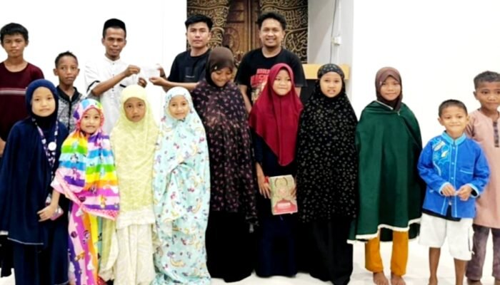 Ketua IKAAL Popayato Salurkan Donasi Korban Banjir Sumatra dan Aceh melalui Yayasan Paskas Pohuwato